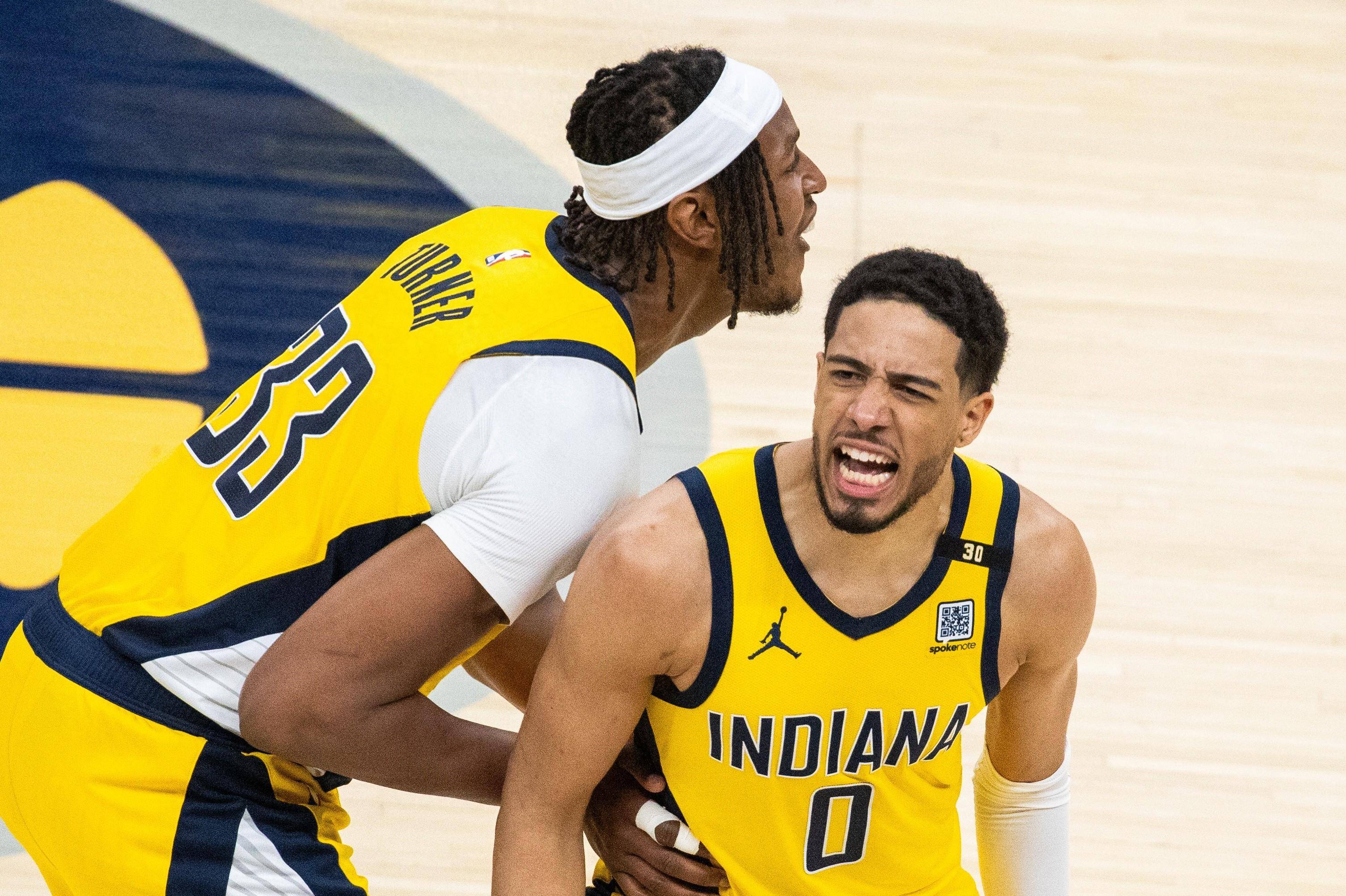 开云体育登录-雄鹿全队表现出色，轻松击败对手的简单介绍