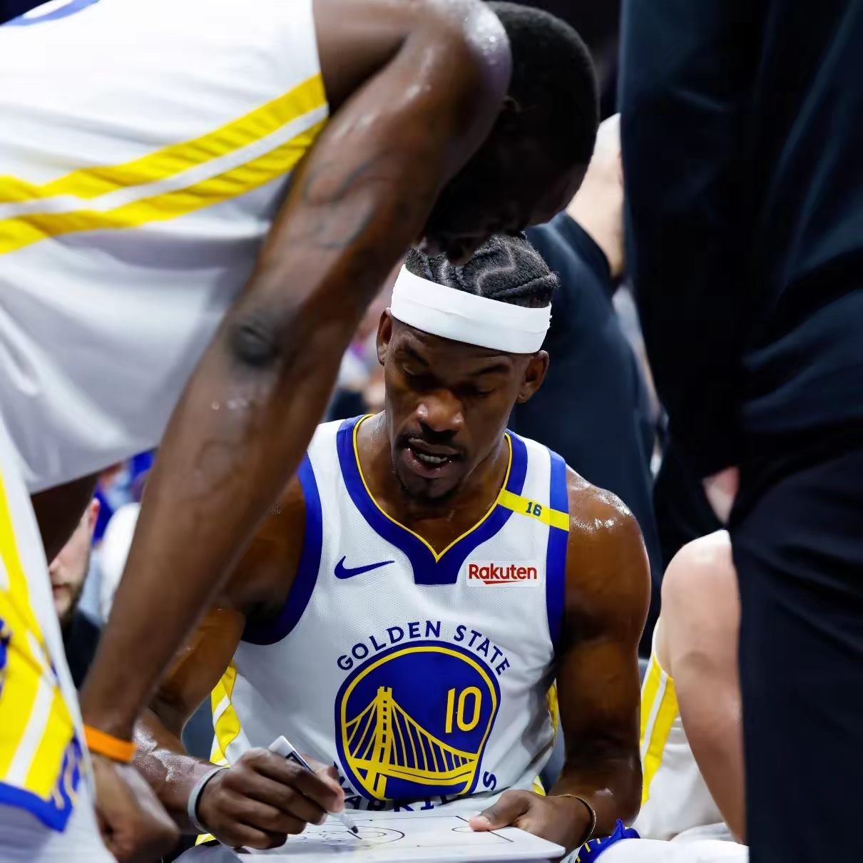 开云体育网站入口-比斯利重回勇士，锋线进攻倍增